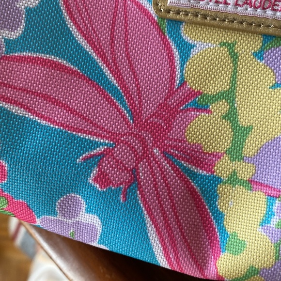 Lilly Pulitzer for Estee Lauder new without tags dragonfly make up case pouch - Picture 11 of 11